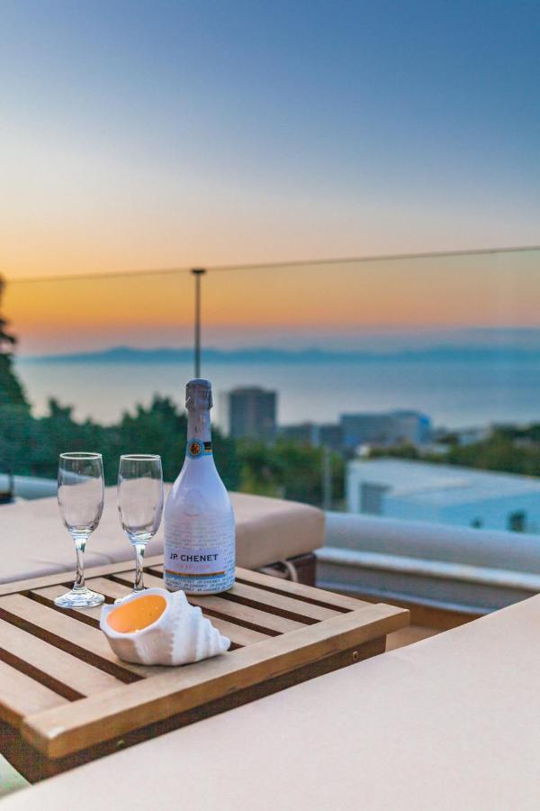 Апартаменты Flyviewflatsgold Privatehottub With Seaview Иксиа Экстерьер фото